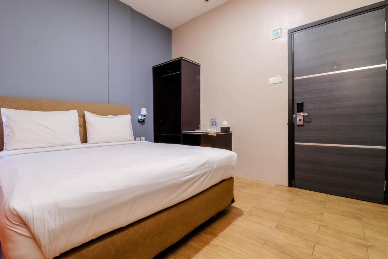 Hotel Blitz Batam Exteriér fotografie