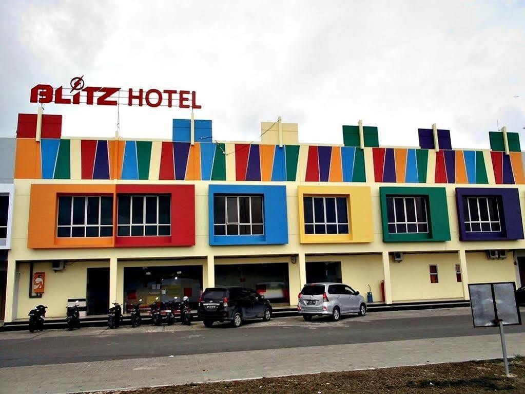 Hotel Blitz Batam Exteriér fotografie